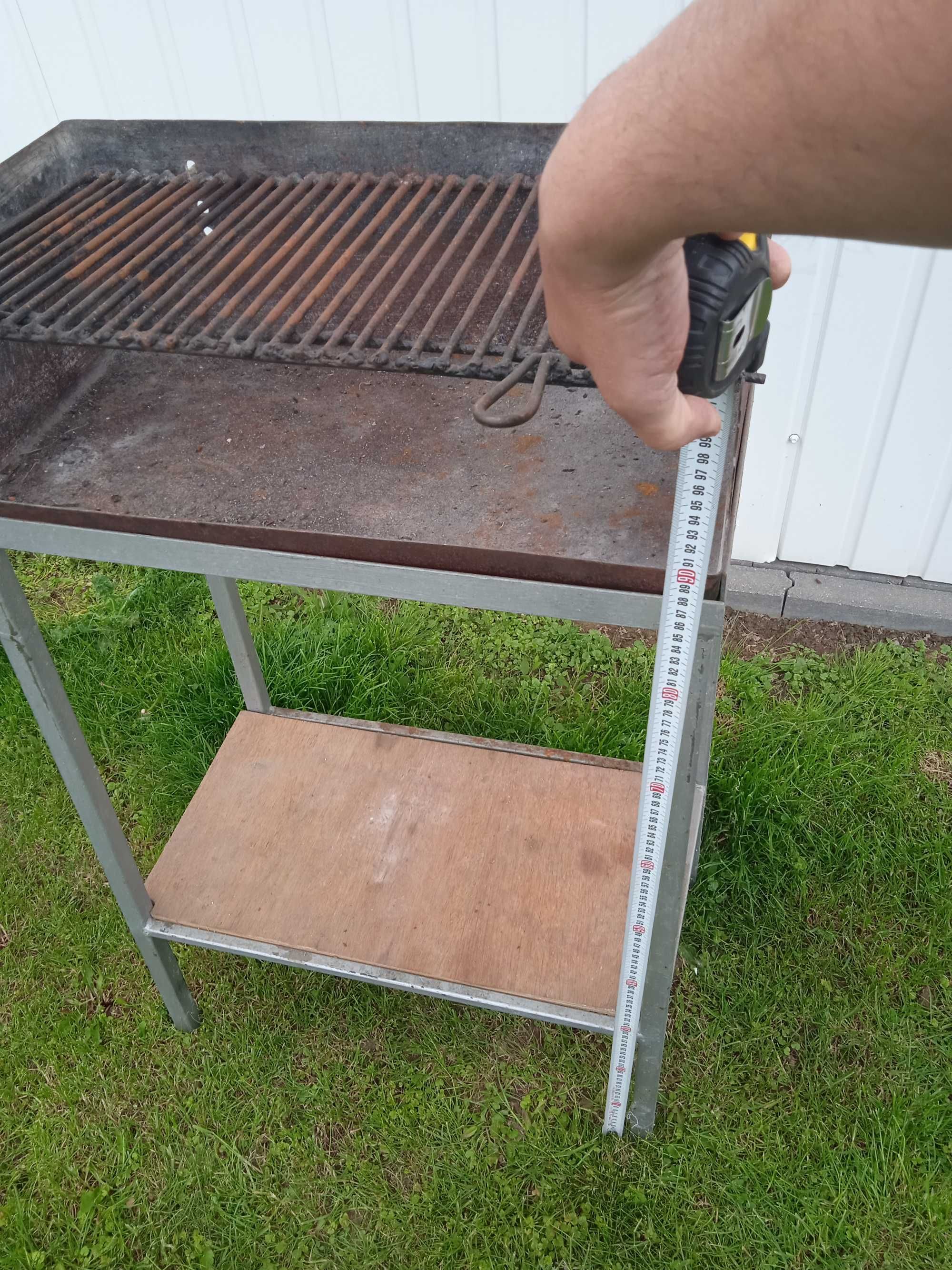Grill ogrodowy duży prostokątny z półką