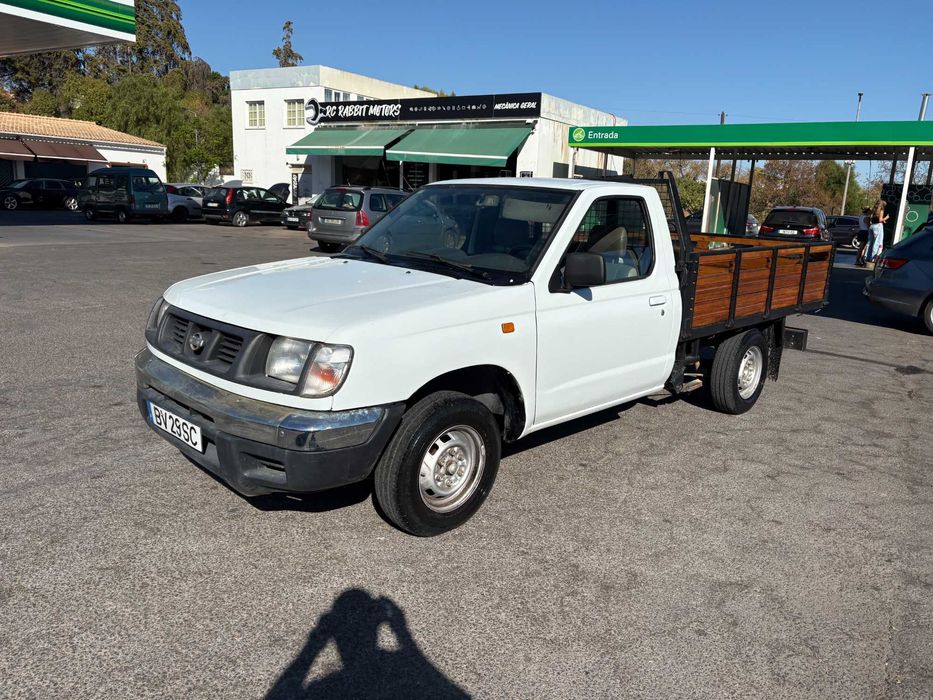 Nissan D22 C/ ar condicionado