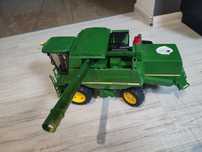 Kombajn John Deere Bruder