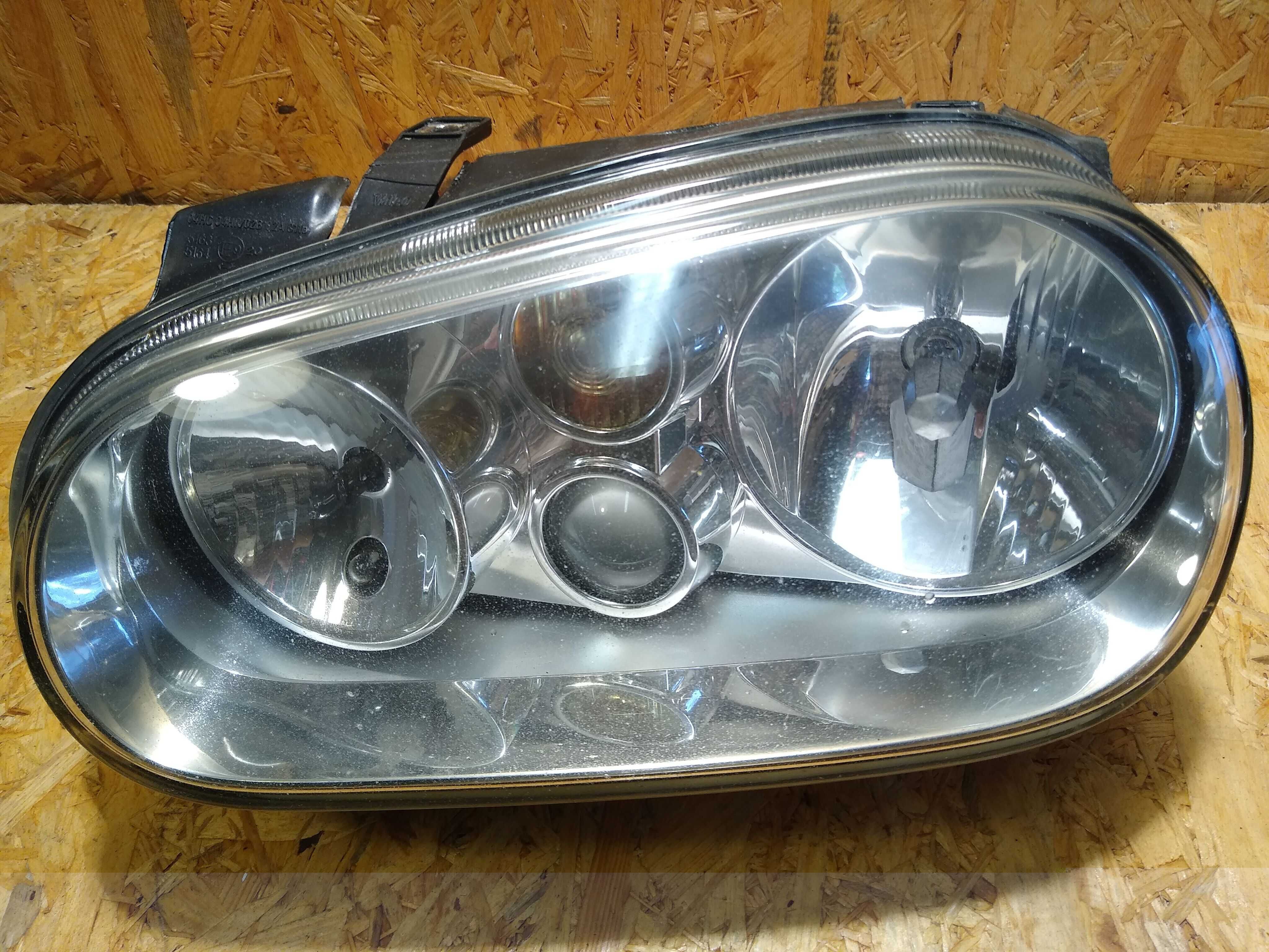 Lampa VW Golf IV 4  lewa przednia lewy przód oryginalna