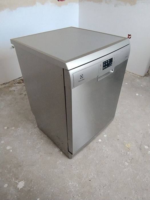 Zmywarka Electrolux ESF76510LX 60cm szerokości. W pełni sprawna