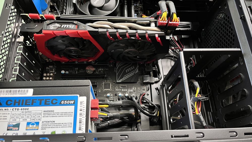 Komputer gamingowy | Ryzen 5 1600 | GTX 1070 Ti | 16GB RAM | SSD 256GB