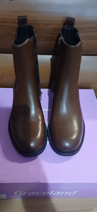 Nowe kozaczki damskie rozm. 36