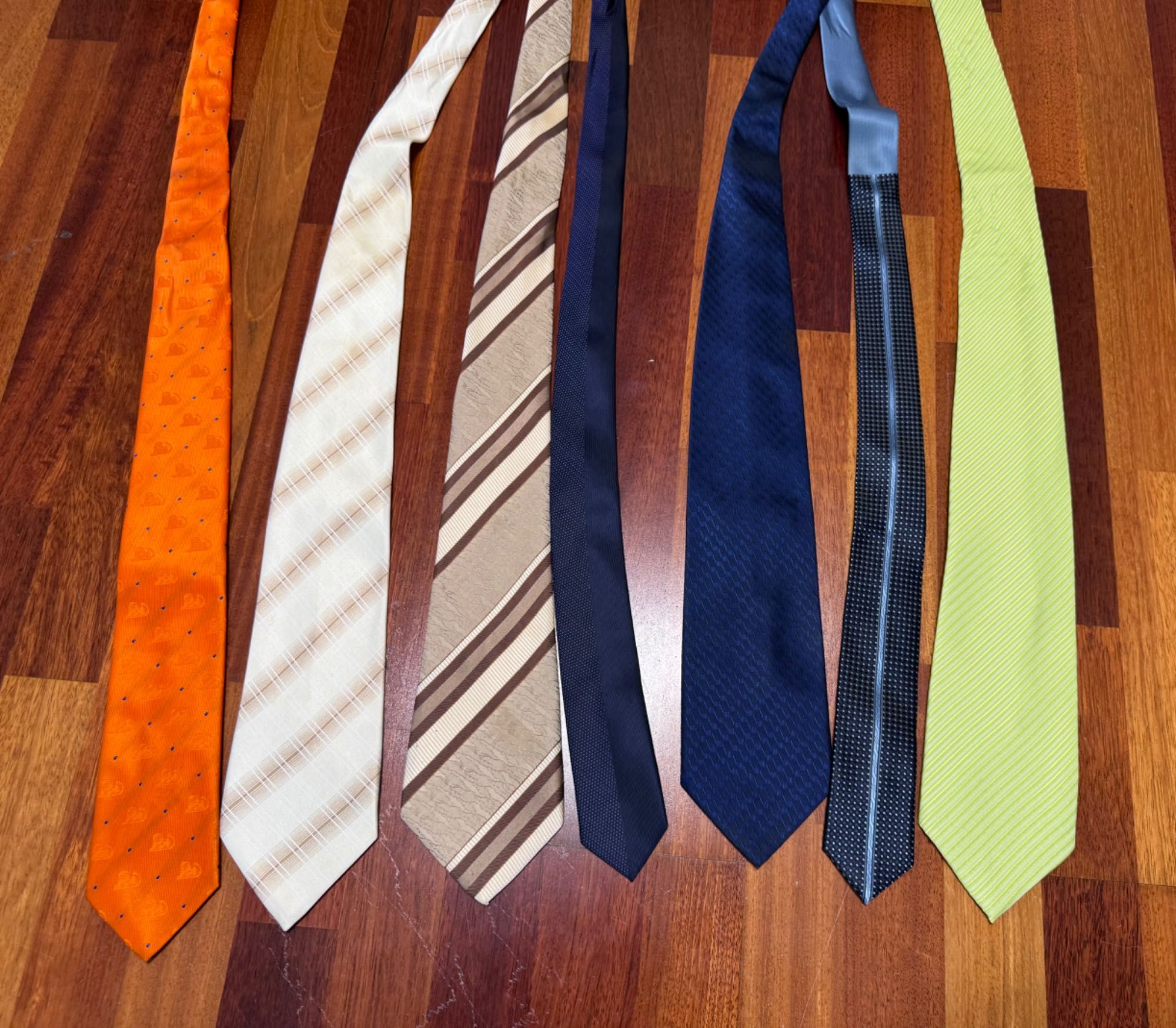 Kolekcja krawatów 13 szt