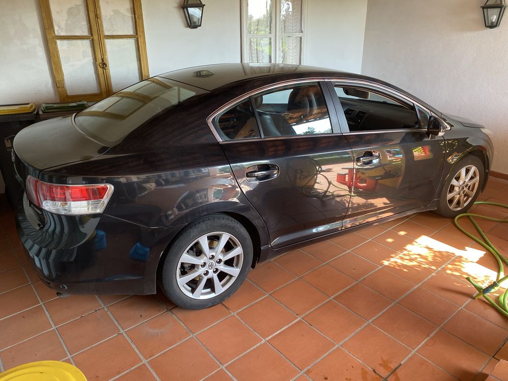 Toyota avensis 2.0 d-4d