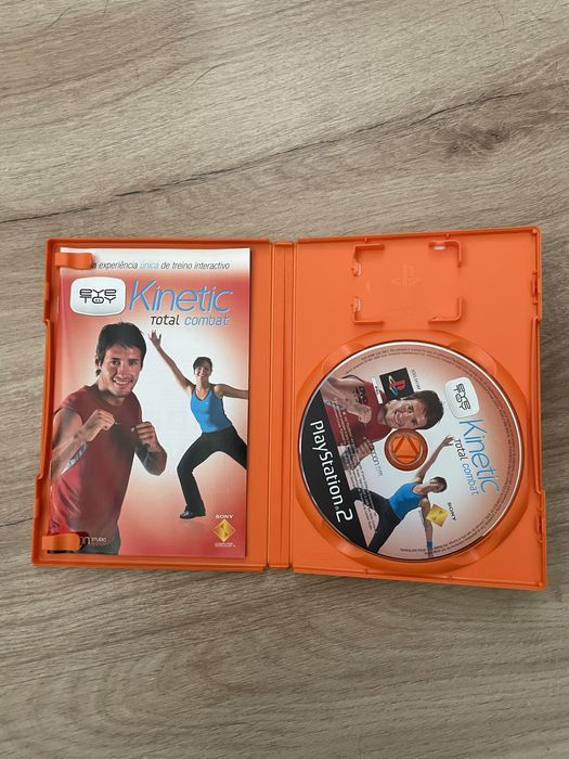 Jogo EyeToy Kinetic Total Combat Playstation 2 (CIB)