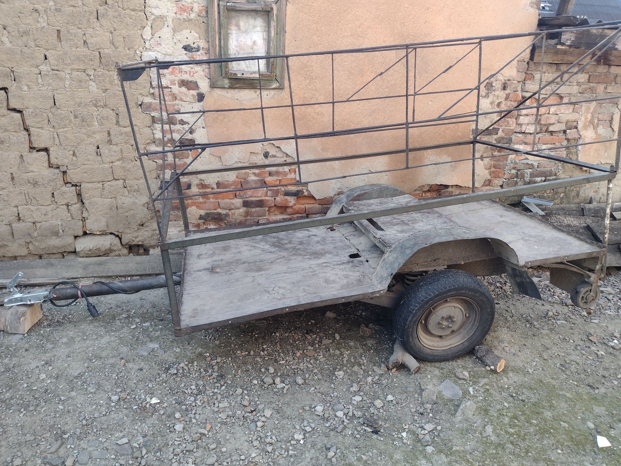 Причіп до авто. На номерах. 2,2*1,3м