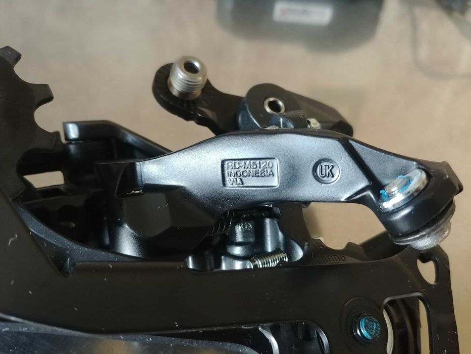 Desviador traseiro Shimano Deore RD-M5120-SGS 10/11v