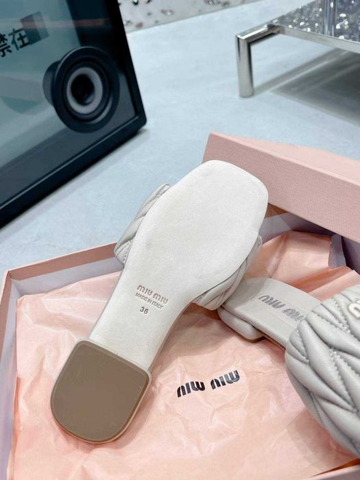 Buty, sandaly klapki, skora 1302