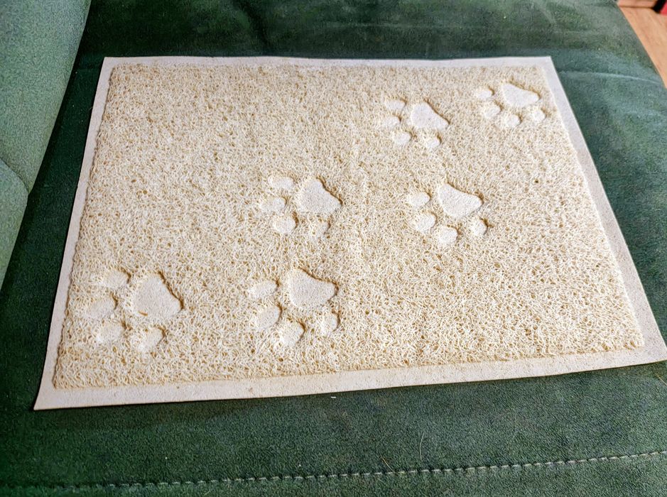 Podkładka pod wodę karmę dla zwierząt