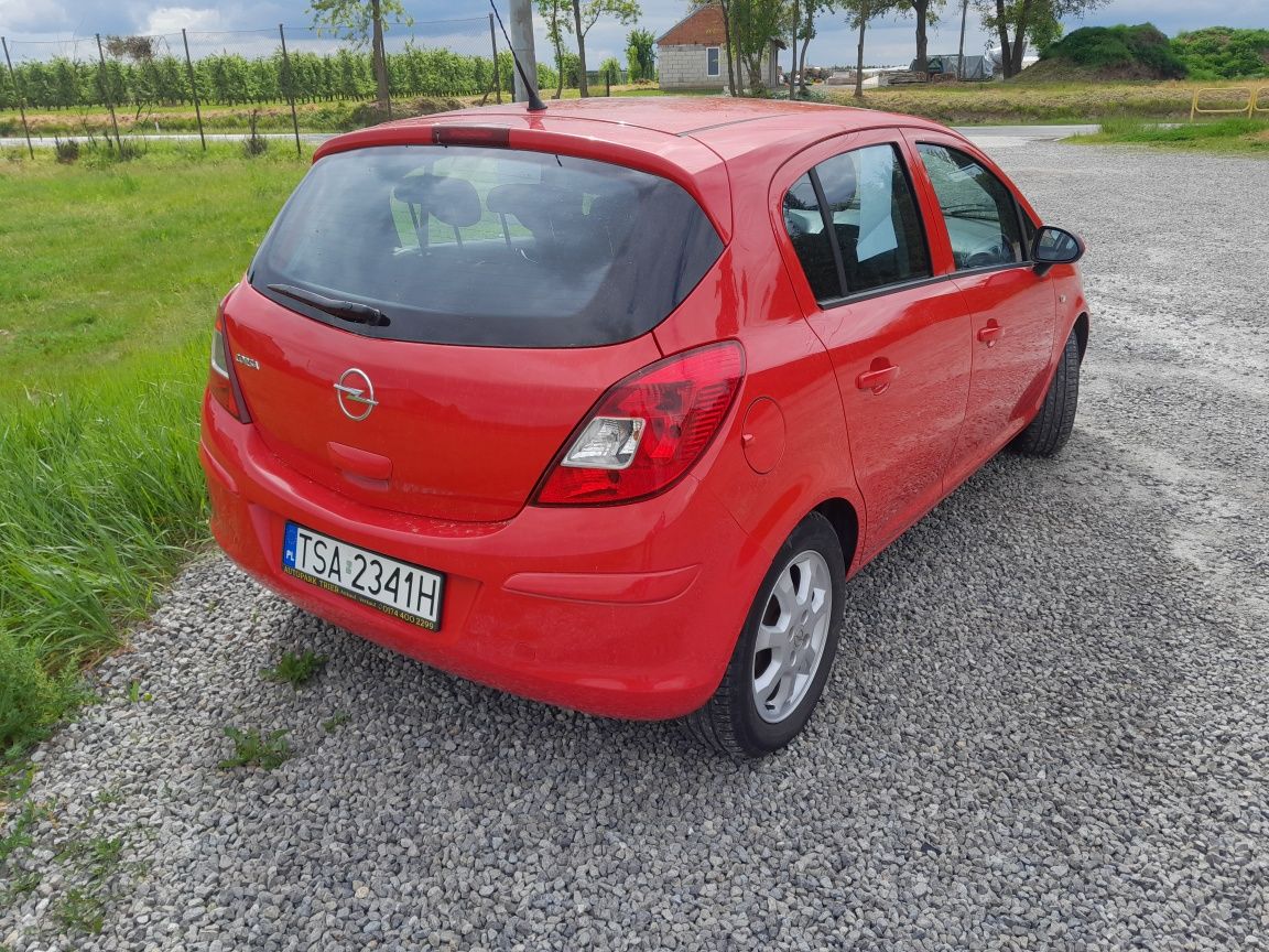 Corsa D 1.2 klima 154tys 2009r