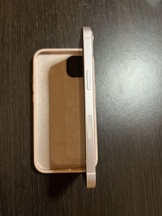 Продам iphone 13