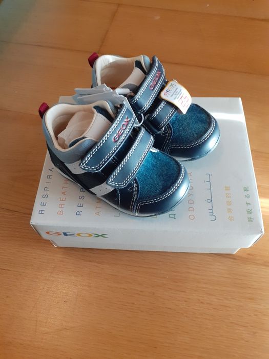 Sapatos menino geox 20