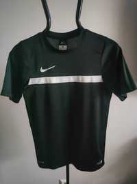 Sportowa koszulka NIKE dri-fit stan idealny