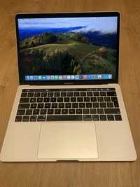 Macbook Pro 2018 rok 16gb 256 sad A1989