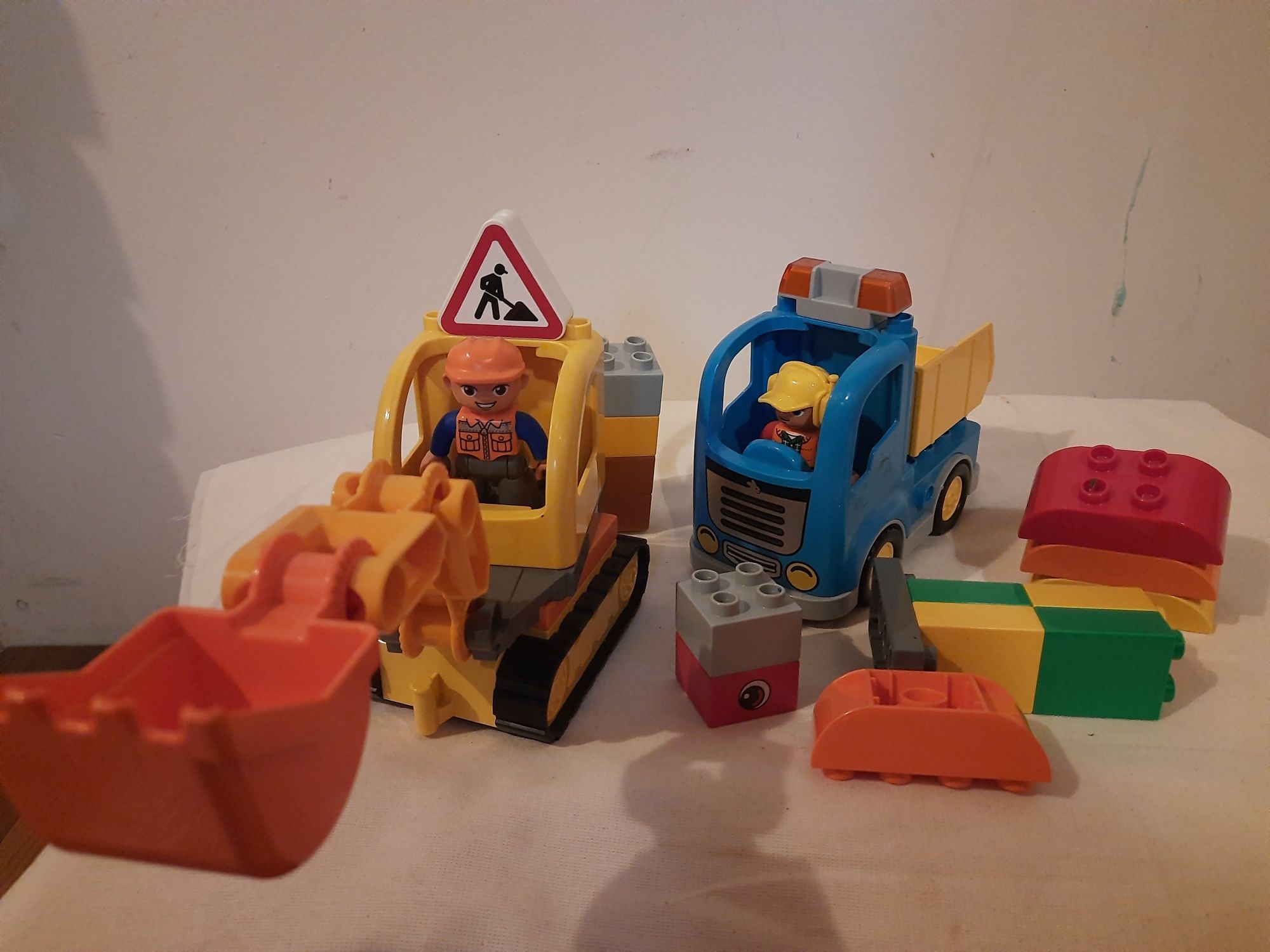 Lego DUPLO koparka, ciężarówka.