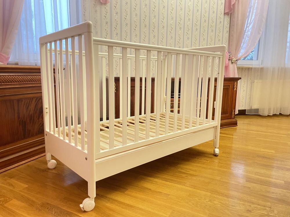 Дитяче ліжко / детская кровать