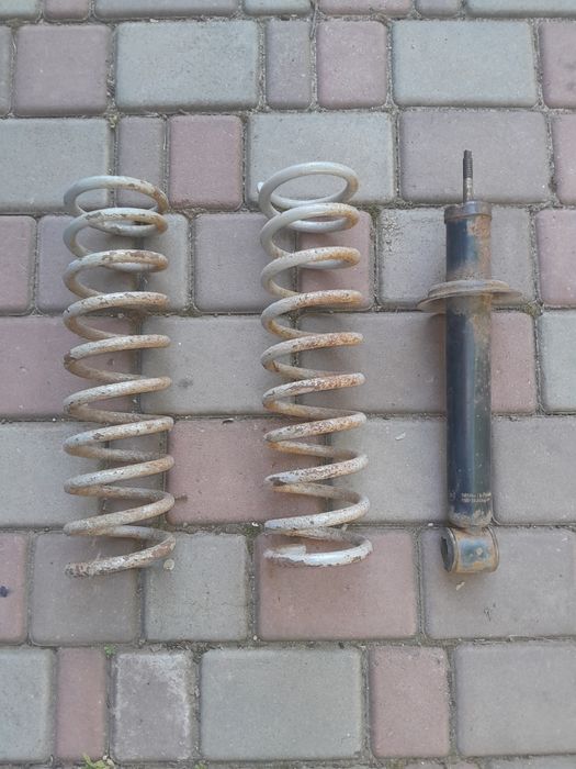 Продам амортизатор на Ваз 2110