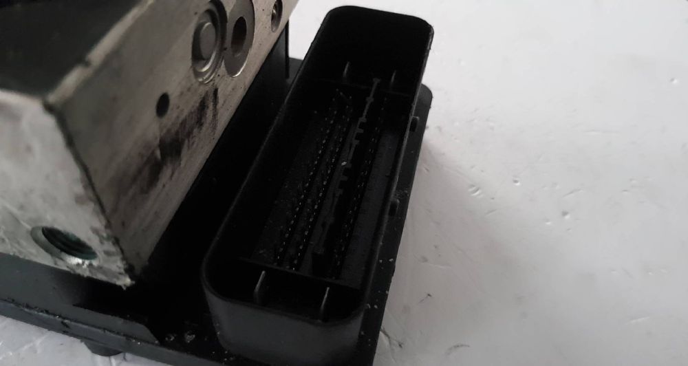 ABS MERCEDES-BENZ CLK (C209)