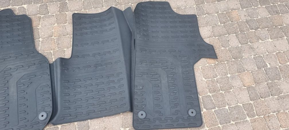 Dywaniki gumowe vw crafter man nowr oryginalne