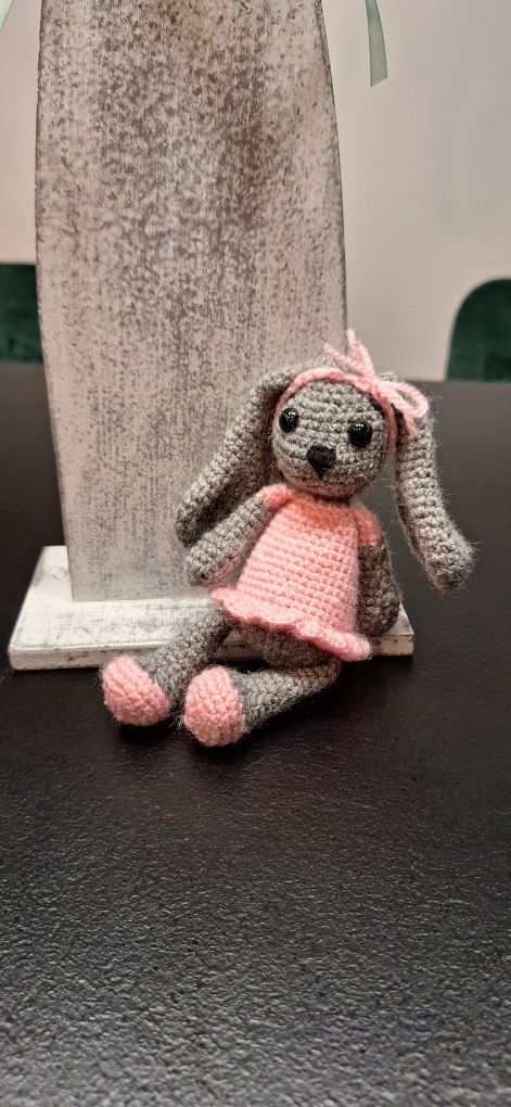 Króliczek/zajączek amigurumi szydełko