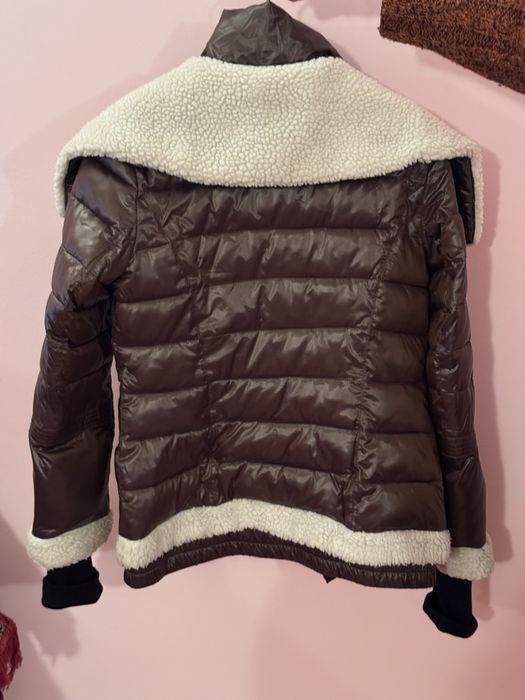 Зимня курта жіноча