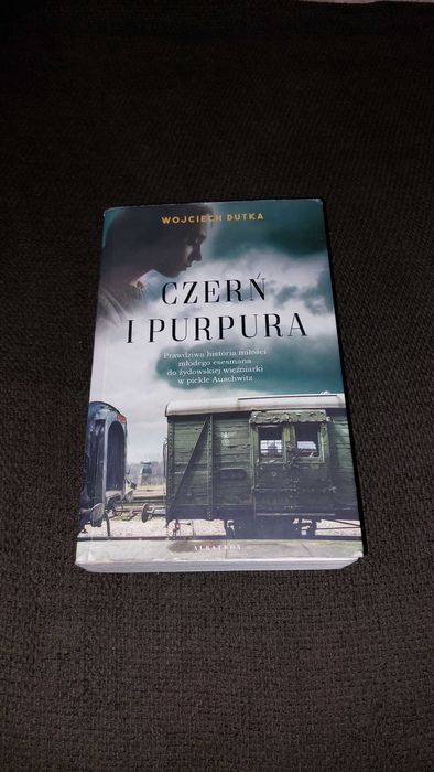 Wojciech Dutka "Czerń i purpura"