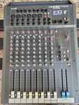 Jak nowy mikser Soundcraft F1