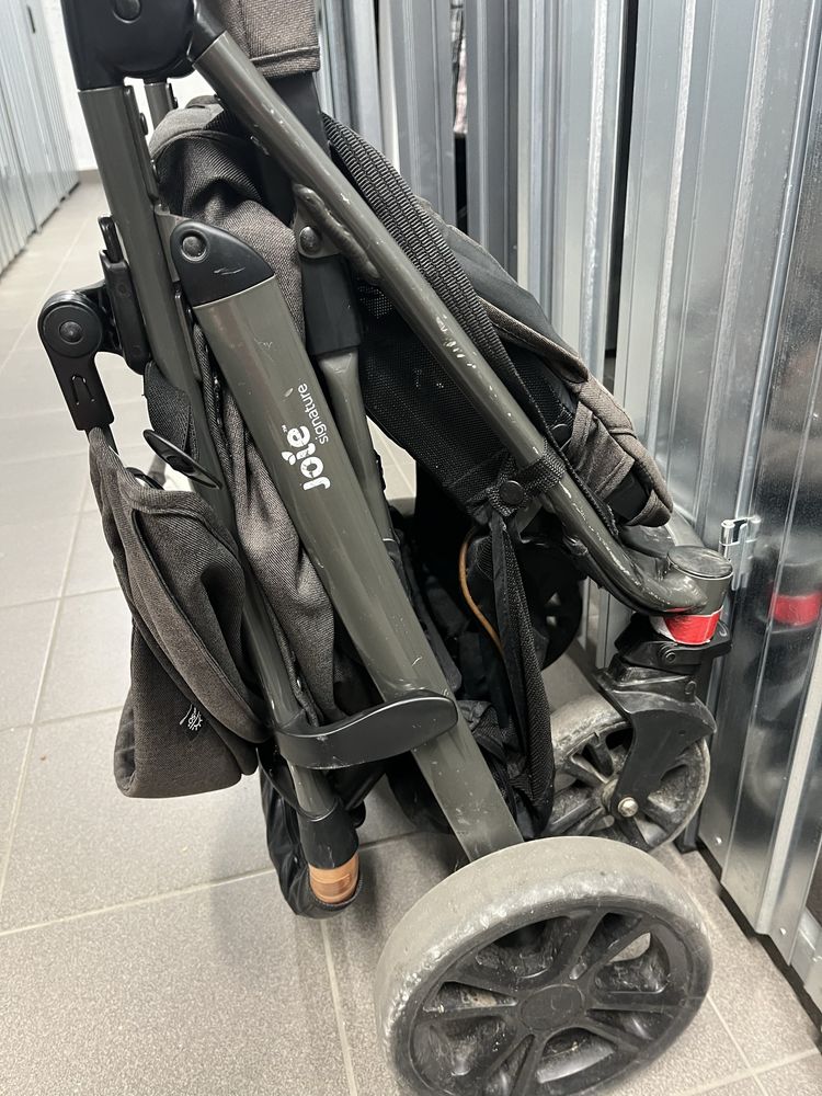 Wózek spacerówka Joie