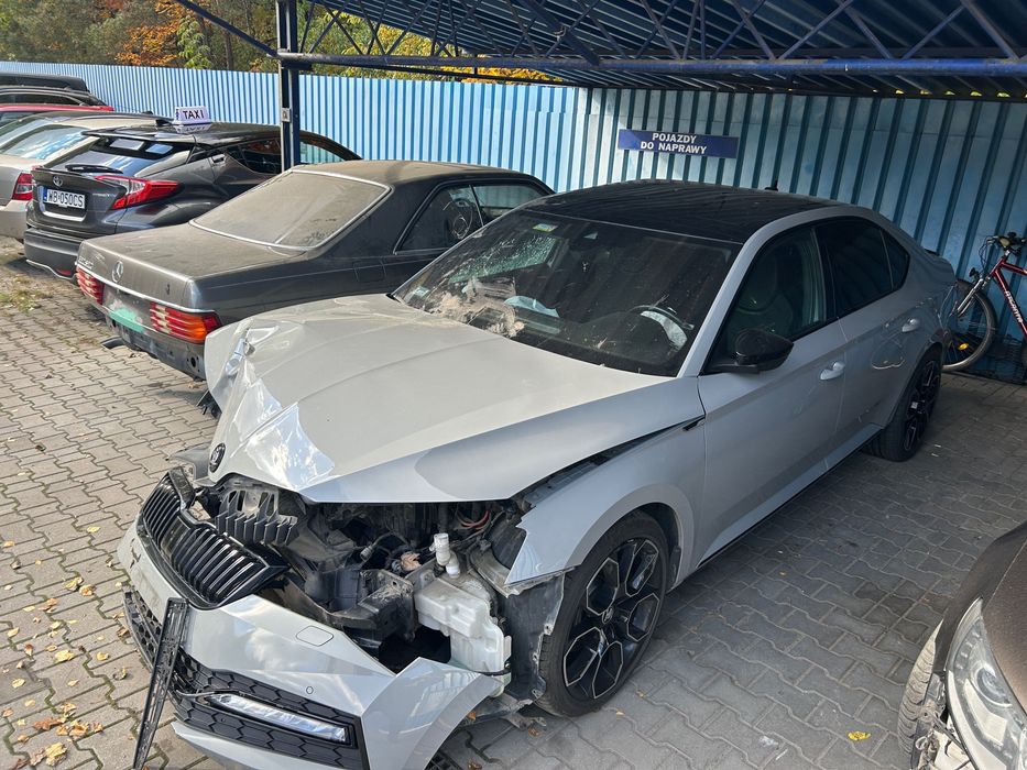 Skoda Superb sportline 2.0 tdi 4x4