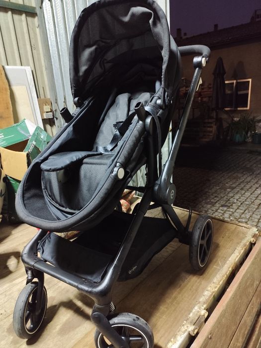 Carrinho cybex 10 meses de uso ( COMO NOVO)