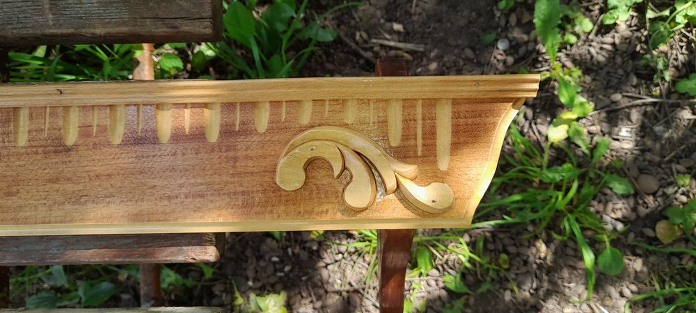 Карнизи дерев'яні  ручної роботи