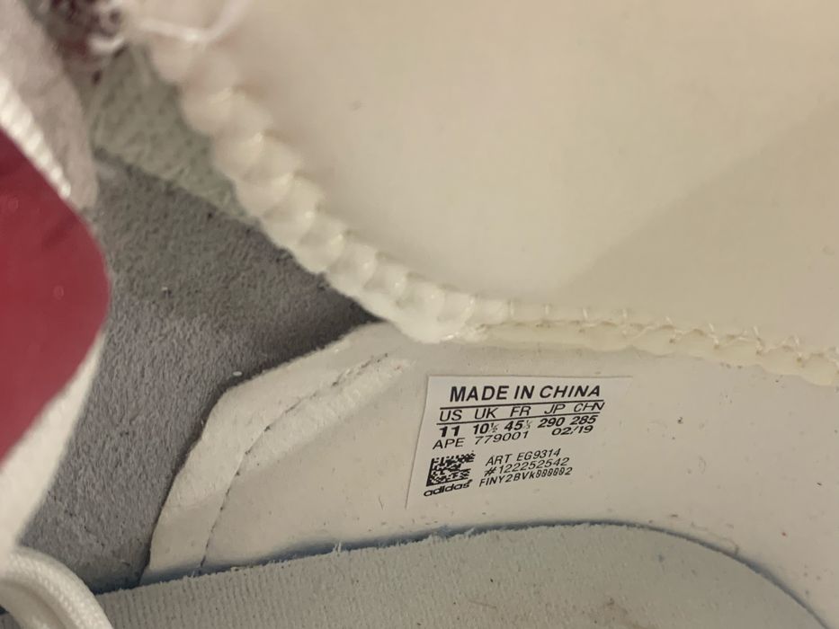 кросівки Adidas Rivalry RM у кольорі "Cream".