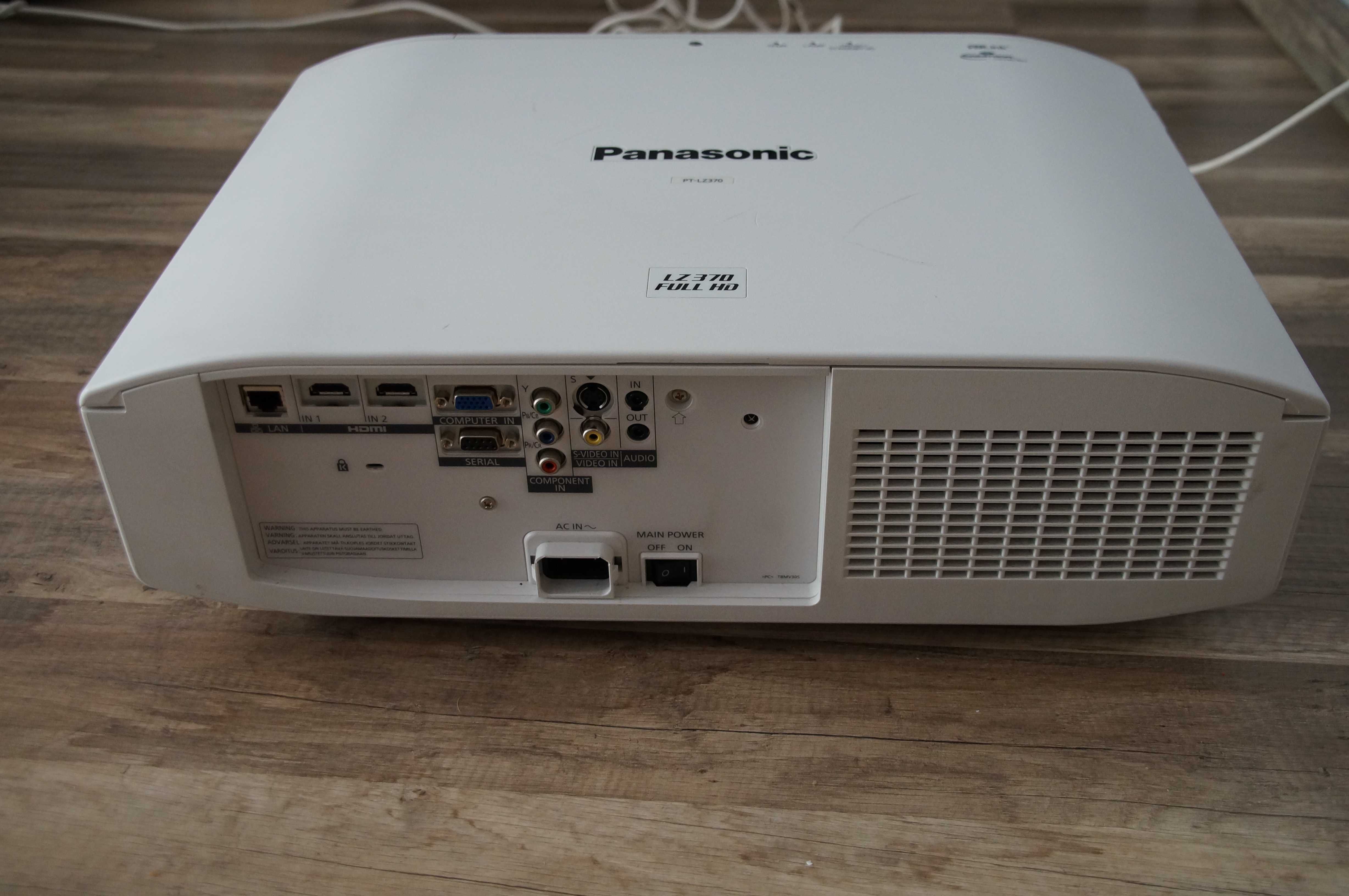 Projektor Panasonic PT-LZ370E