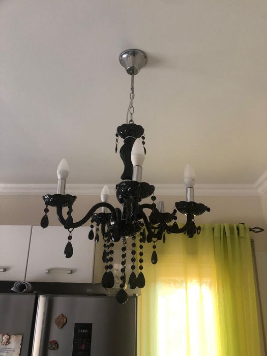 Candeeiro Preto com Diamantes