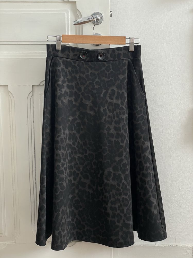 Saia viés leopardo Cortefiel S