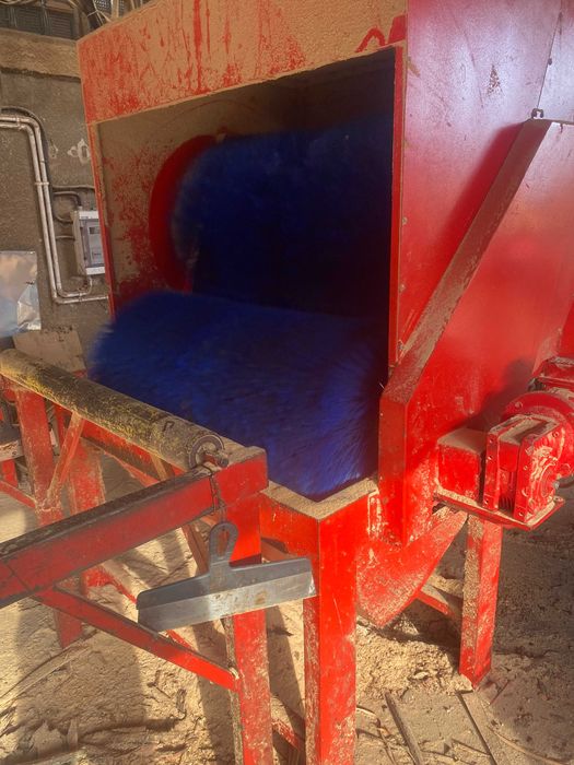 Trak taśmowy Wravor 1050 AC