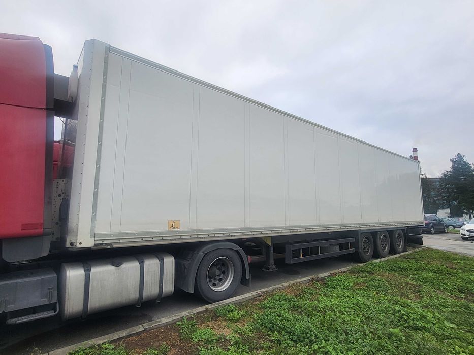 Naczepa Izoterma SCHMITZ SCB S3B