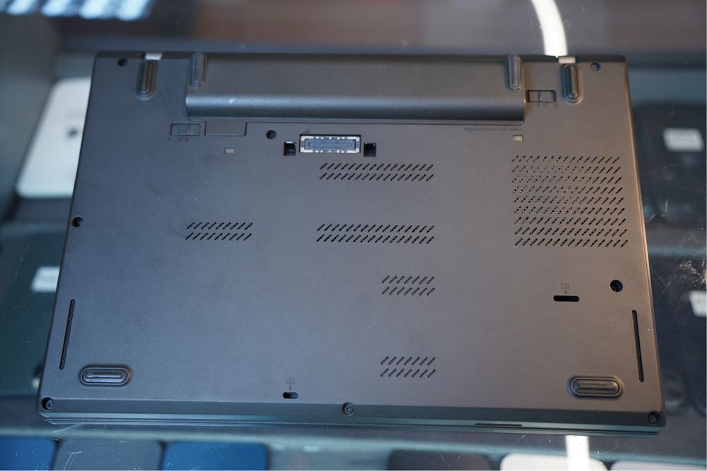 Lenovo ThinkPad T470p i5/16GB/SSD256/GeForce 940MX