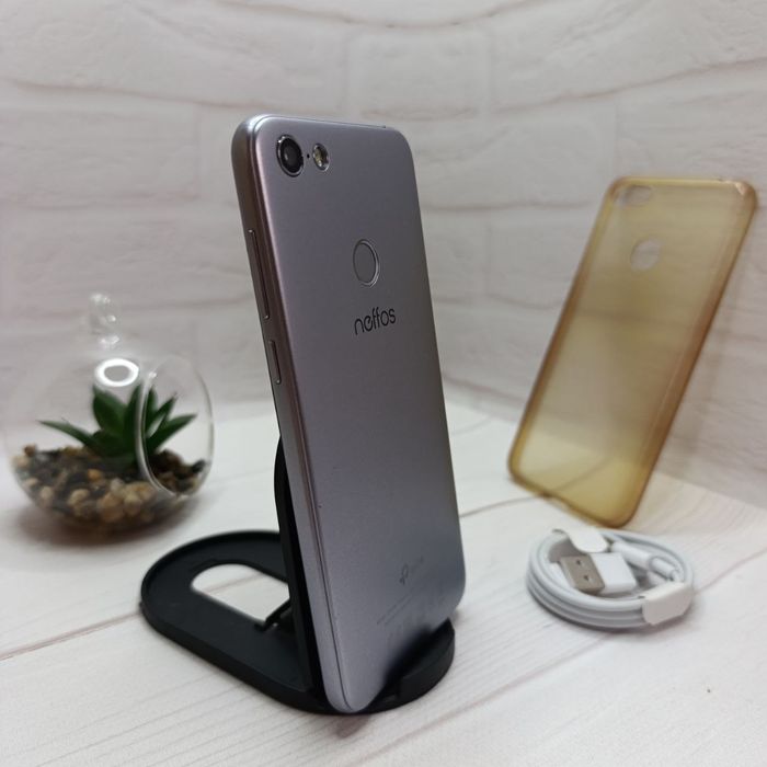 Продам телефон TP-Link Neffos C9А 2/16Gb  в гарному стані