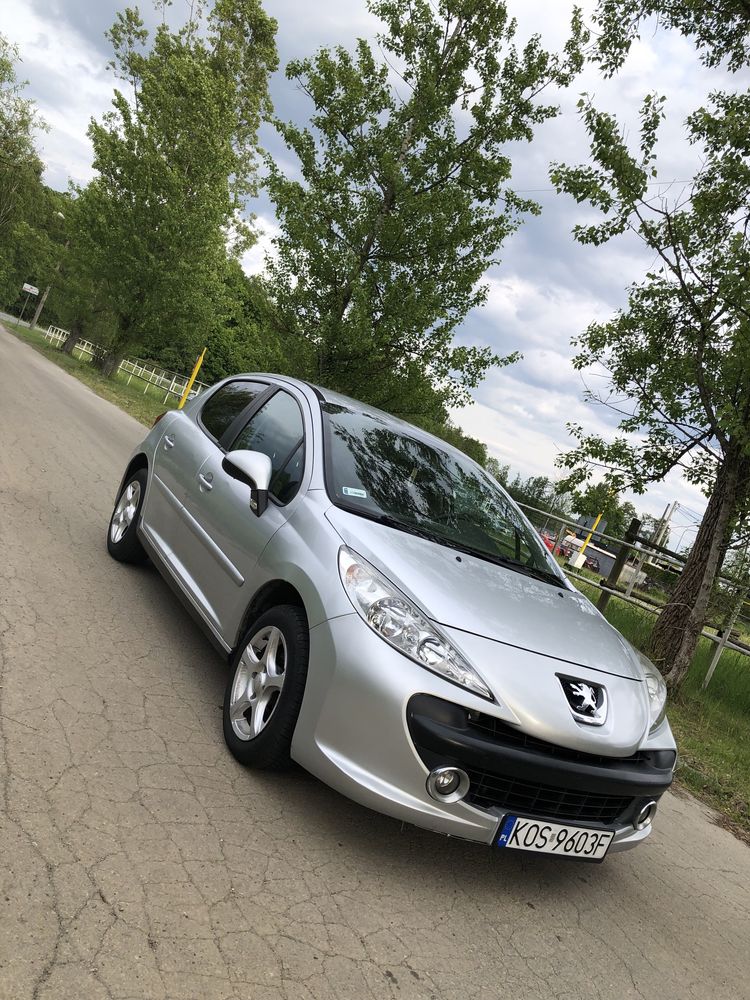 Peugeot 207 1.6 hdi isofix klima niskie spalanie