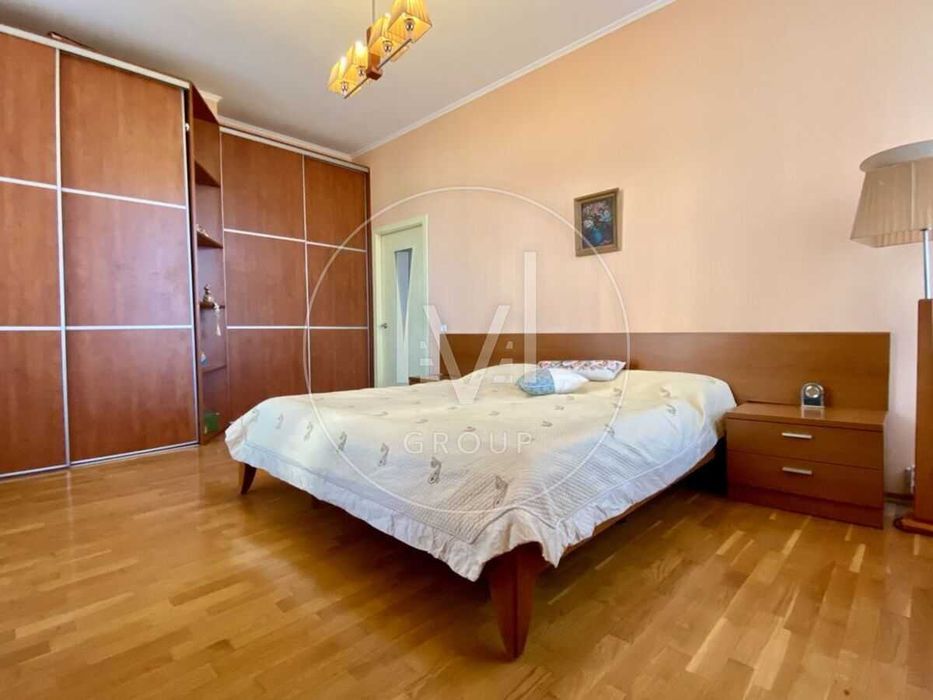 3к квартира 100м2 сталінка Шевченківський район Шулявка Берестейський