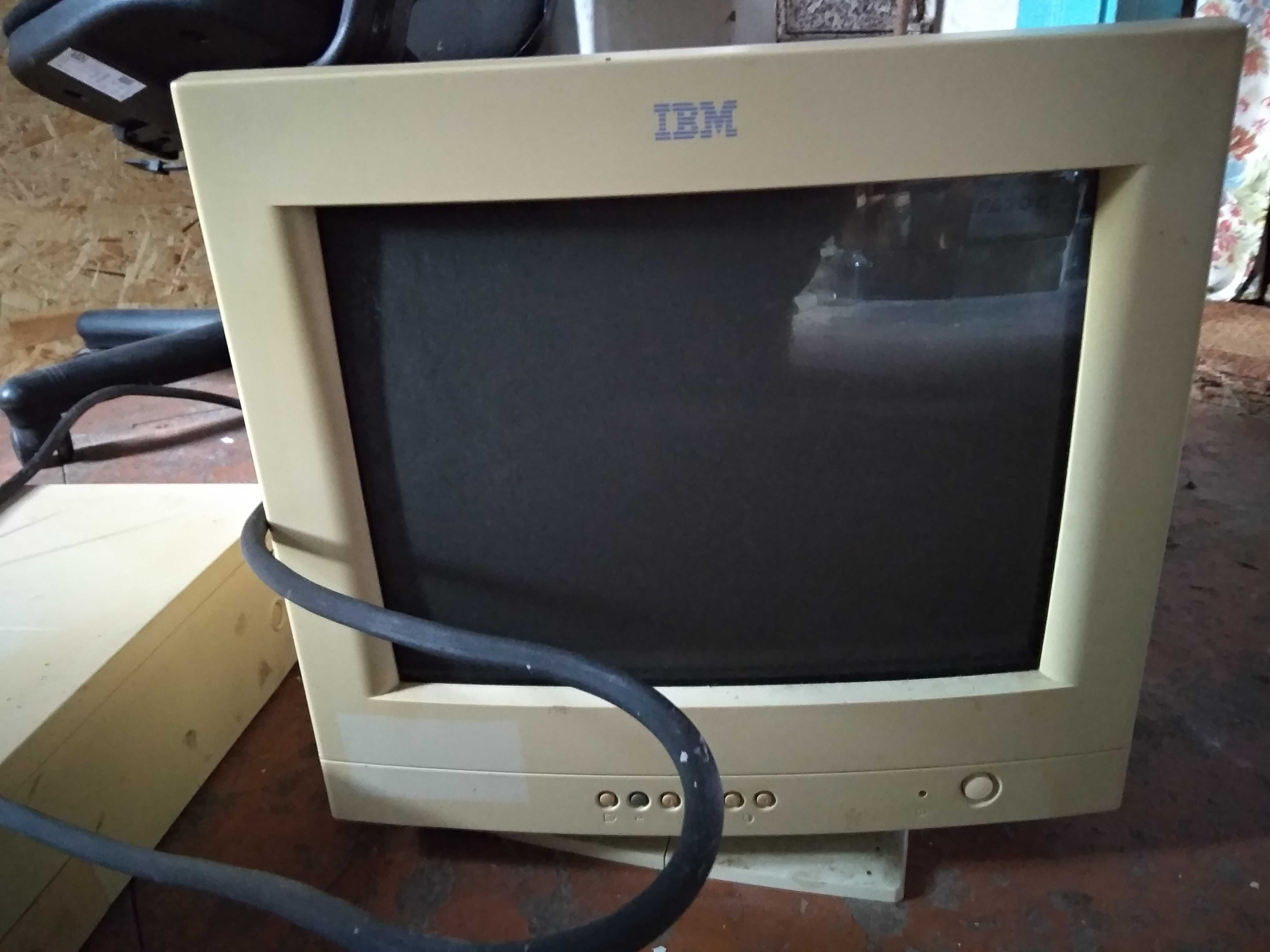 Старий комп'ютер DELL