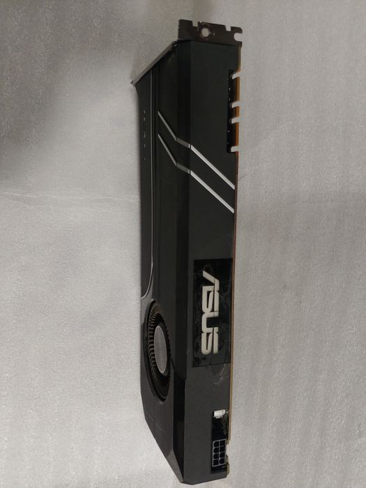 Видеокарта asus 1080ti 8gb без изображения