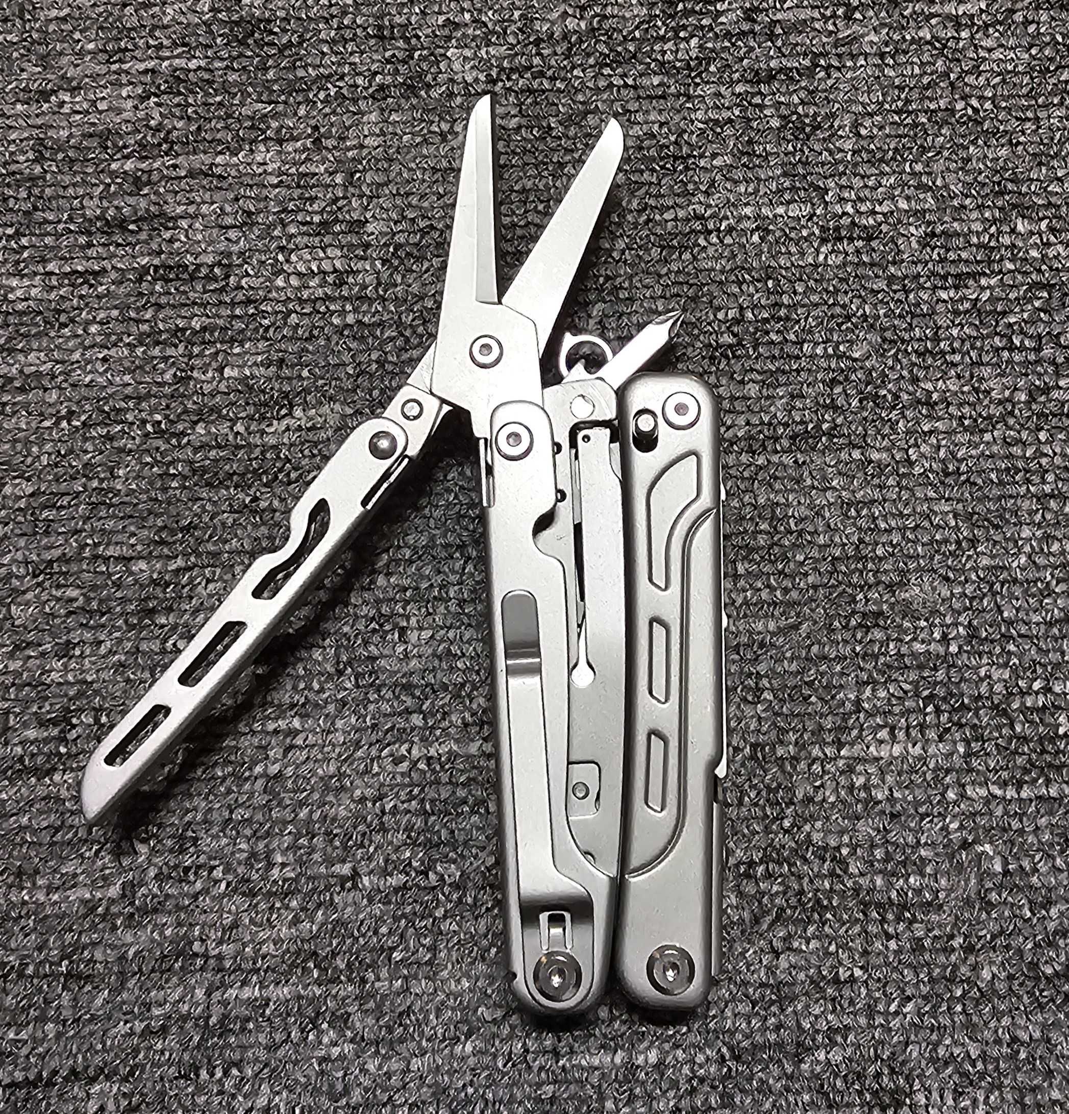 Multitool DL5 Daicamping Leatherman