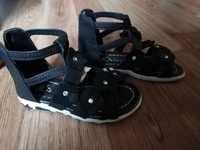 Sandałki czarne
