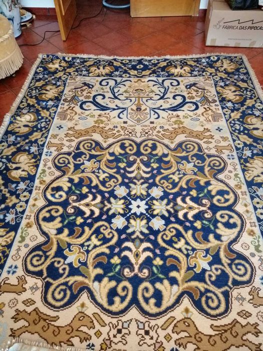 Tapete de Arraiolos - Águias século XVII - (3.5 x 2) m