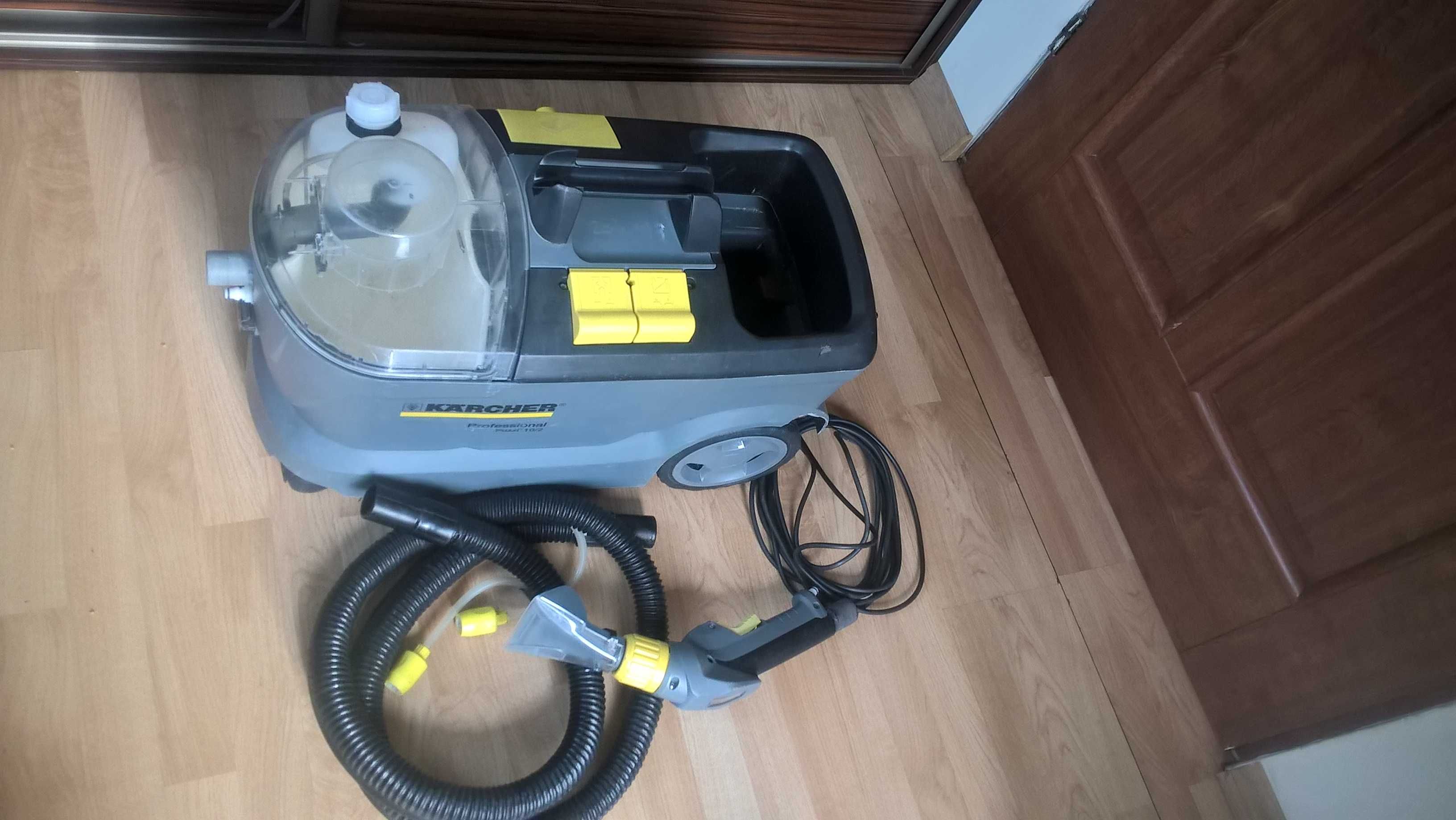Odkurzacz piorący karcher puzzi 10/2