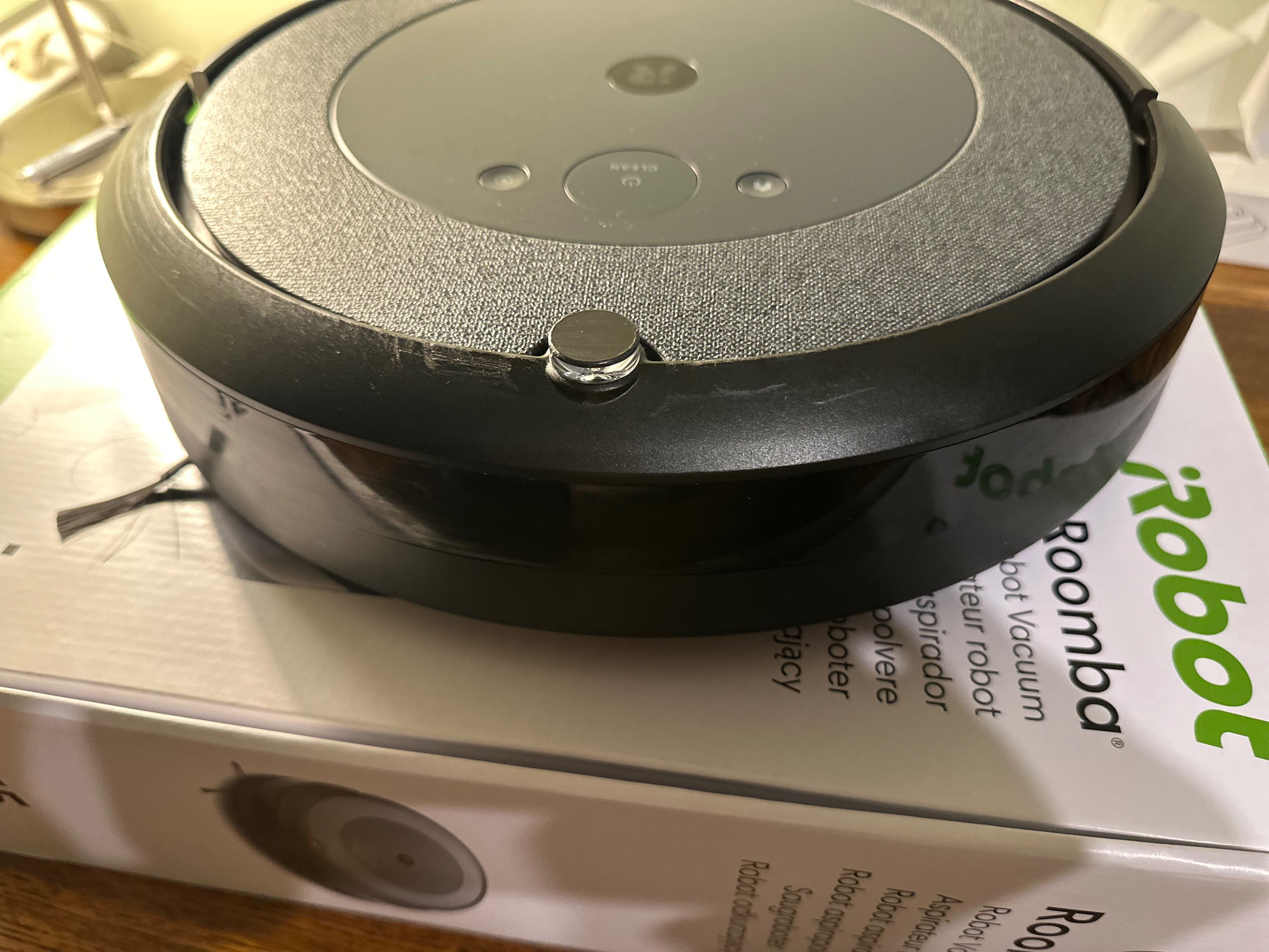 IROBOT Roomba i5