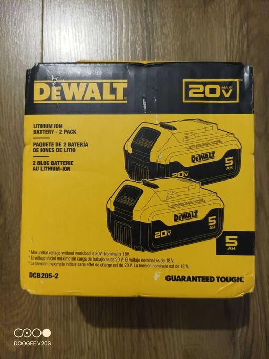 DeWalt DCB205, DCB205-2 20V Max Li-ion Battery